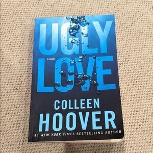 Ugly Love by Colleen Hoover Book